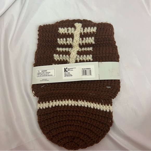 So'Dorable 2 Piece Football Hand Crochet Set, Infant up to 10 lbs, NWT - Picture 4 of 5